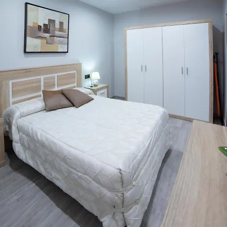Apartamentos Maquinista Puente Genil Zewnętrze zdjęcie